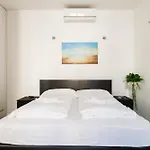 Prague Days - Stylish Apartment In New Town