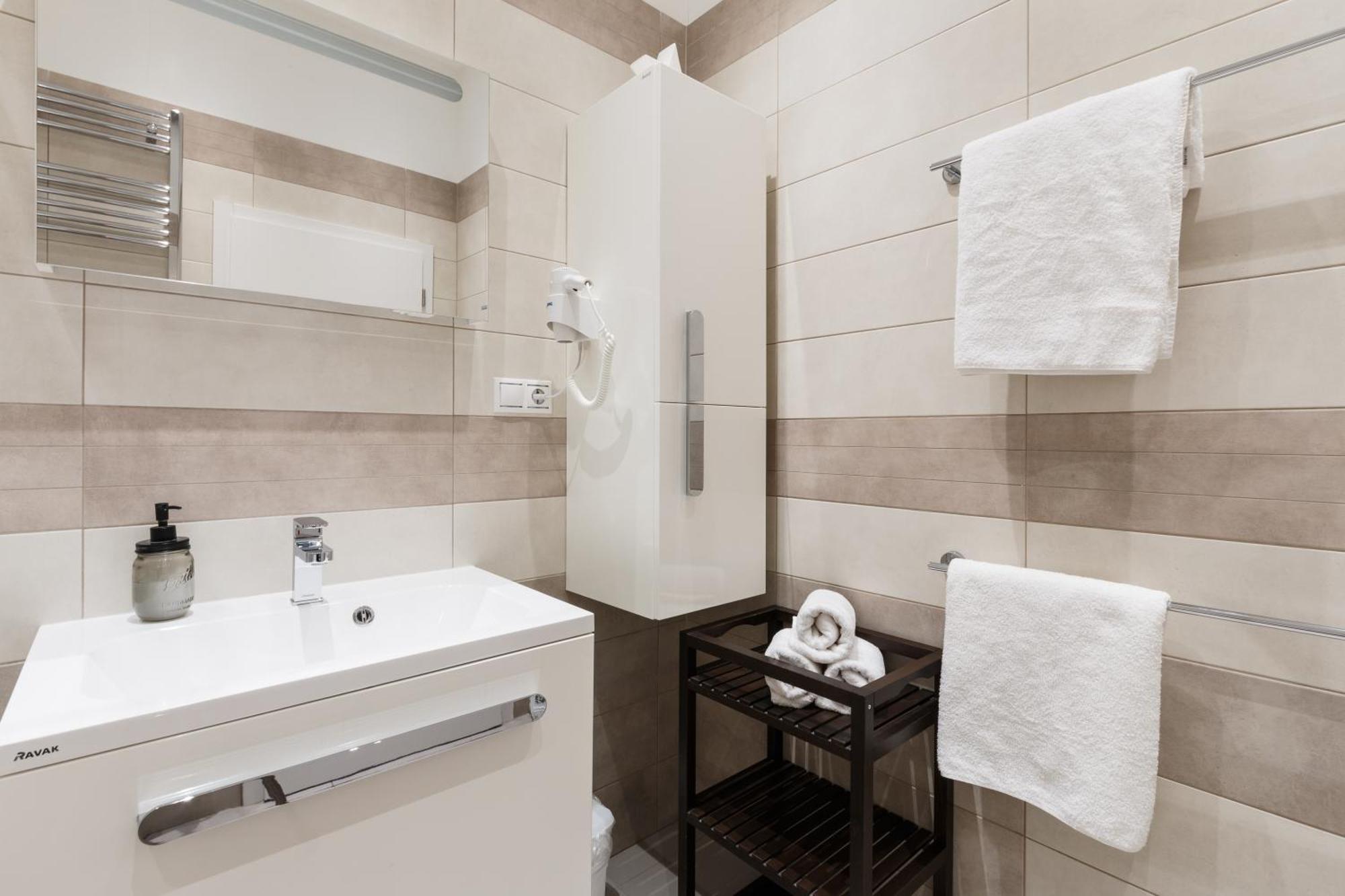 Days - Stylish In New Town Appartamento Praga