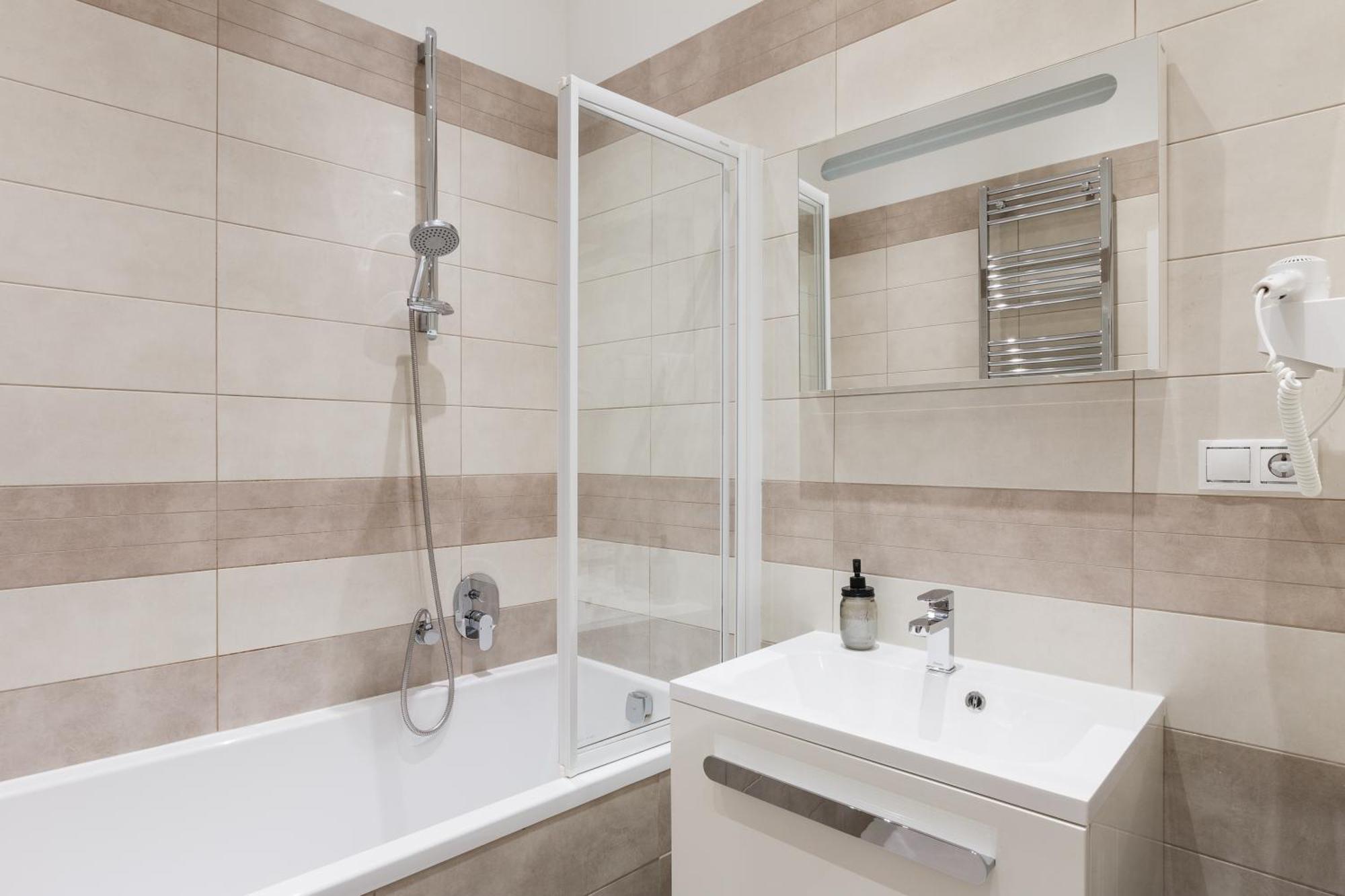 Days - Stylish In New Town Appartamento Praga